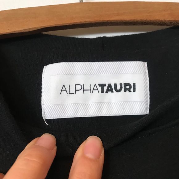 Scuderia Alpha Tauri Saji V1 YO 02Red Bull North America Sweatshirt size L - Picture 2 of 9